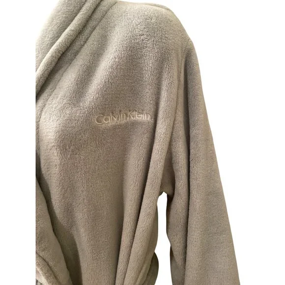Calvin Klein Womens Plush Gray Robe Belted Fleece Sleepwear Logo M/L Cozy Comfor - Picture 3 of 5